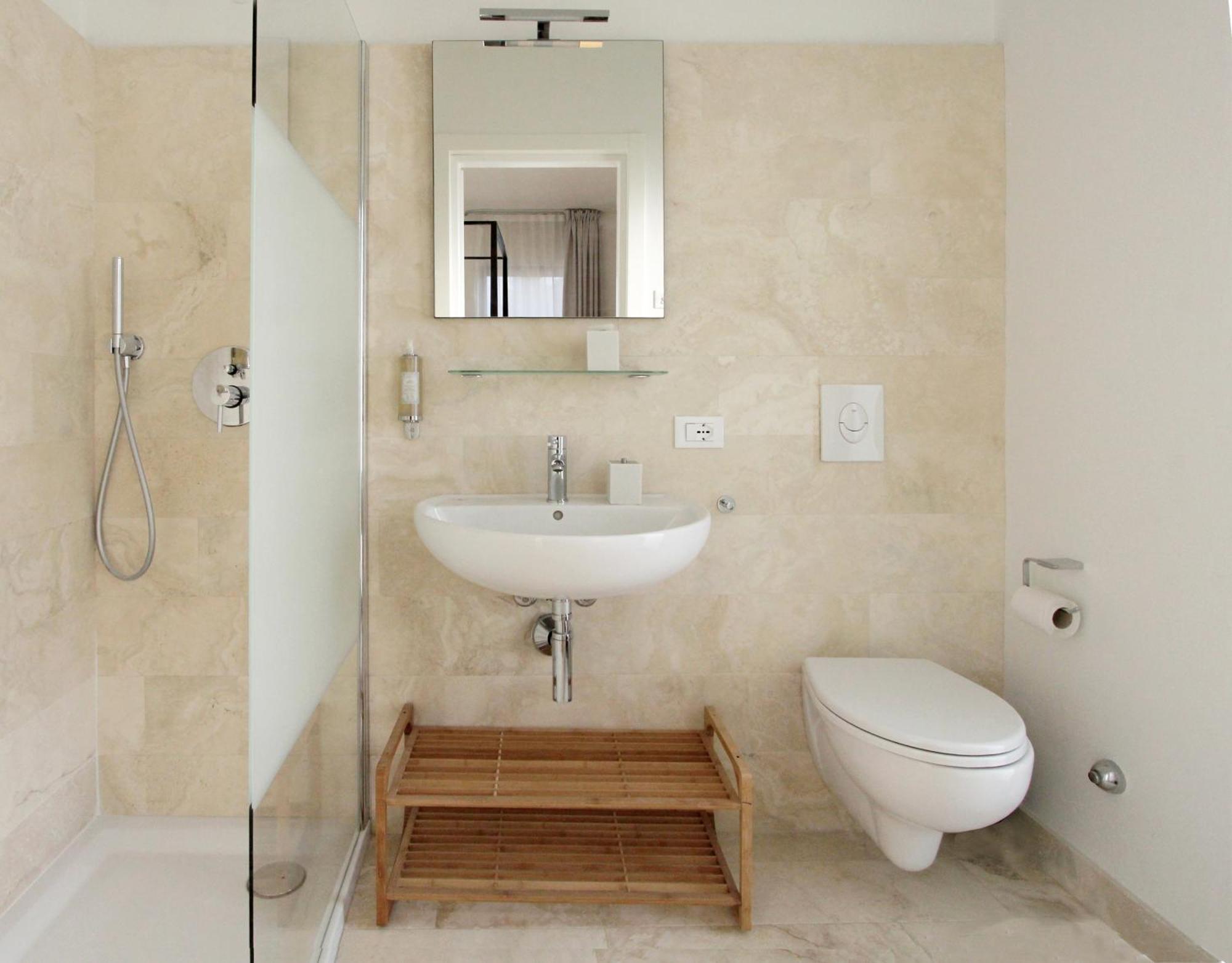 Aqva Boutique Hotel (Adults Only) Sirmione Szoba fotó